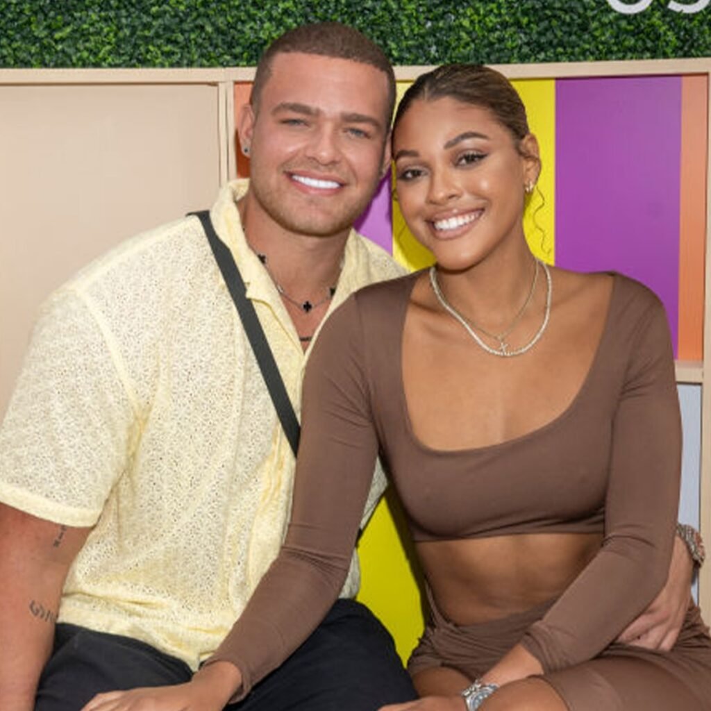 Love Island USA Alums Marco Donatelli & Hannah Wright Are Engaged