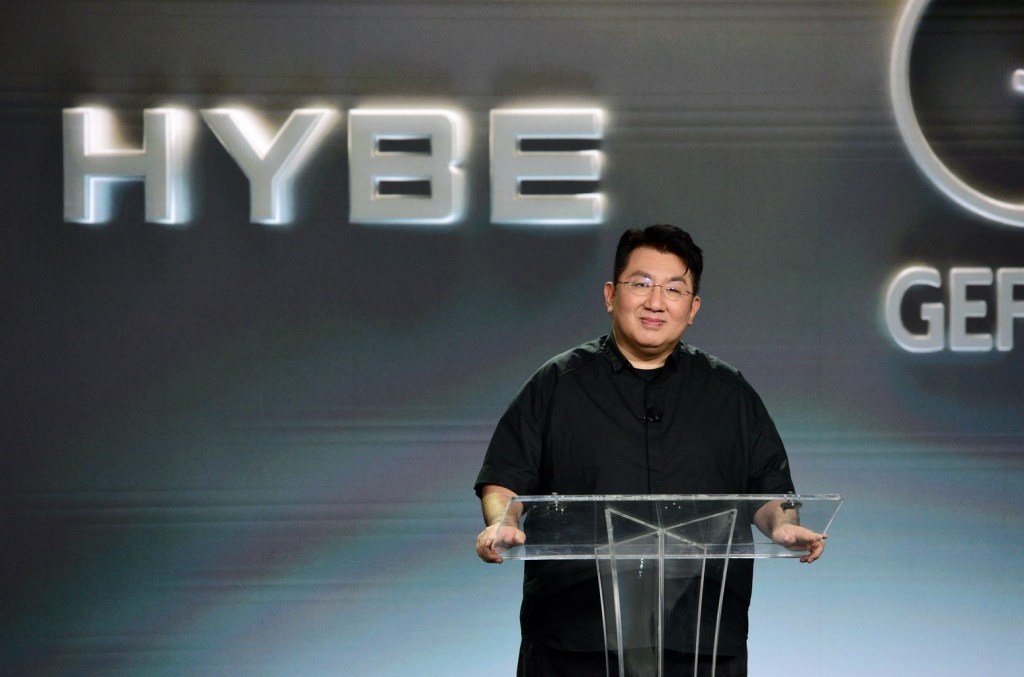 HYBE Stock Falls on Chairman Bang Investigation News
