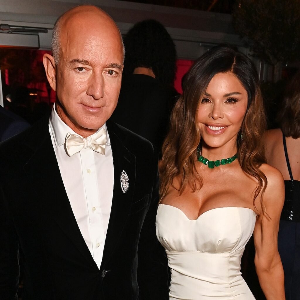 Jeff Bezos, Lauren Sánchez’s First Appearance as Married Couple