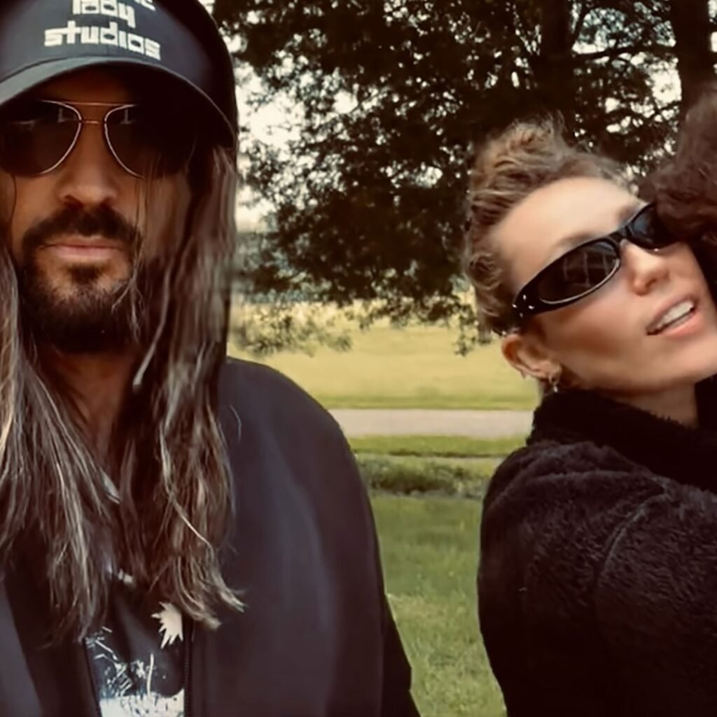 Miley Cyrus Reveals What Led to Billy Ray Cyrus Rift