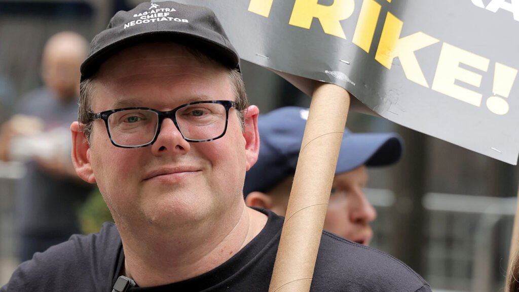 SAG-AFTRA Suspends Strike Against Video Game Companies