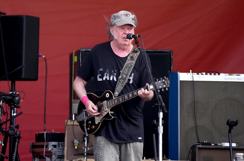 Neil Young Invites Trump to Tour ‘If There Is Not Martial Law by Then’