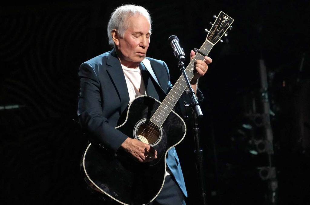 Paul Simon Cancels Philadelphia Shows, Has ‘Minor Medical Procedure’