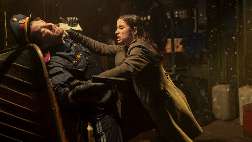 Lilo & Stitch Dancing Circles Around Ballerina Opening