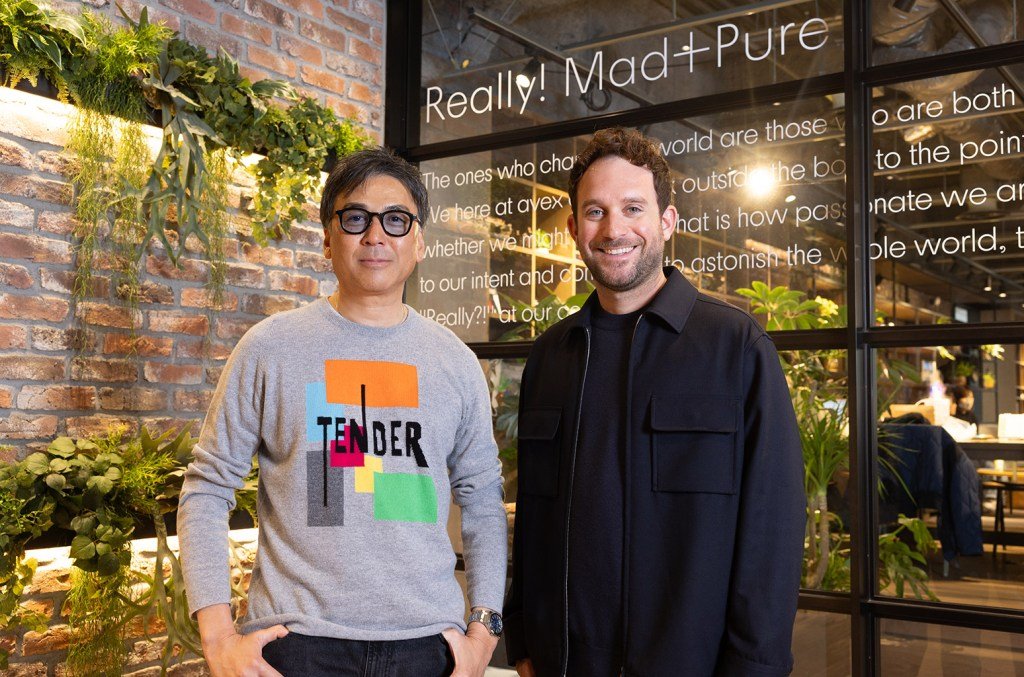 S10 & Avex Partner for ‘Boutique Major’