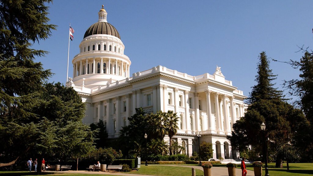 CA Legislators Pass $750M Tax Credit Cap