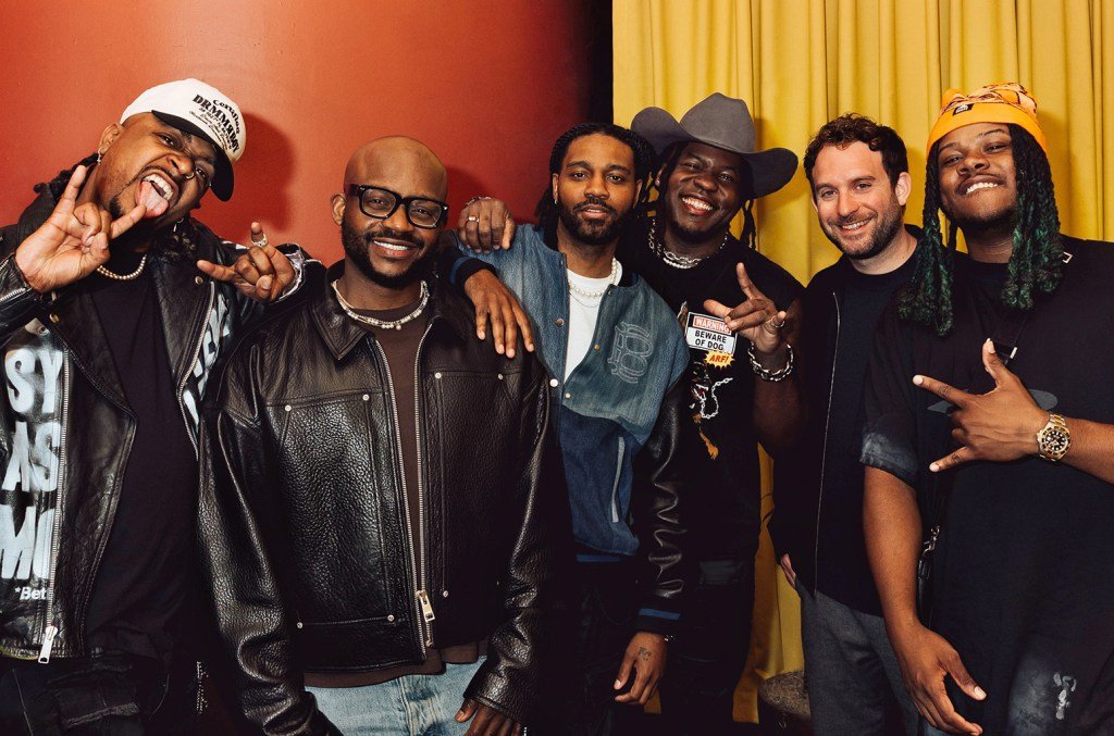 We The Band Signs With Avex Music Group