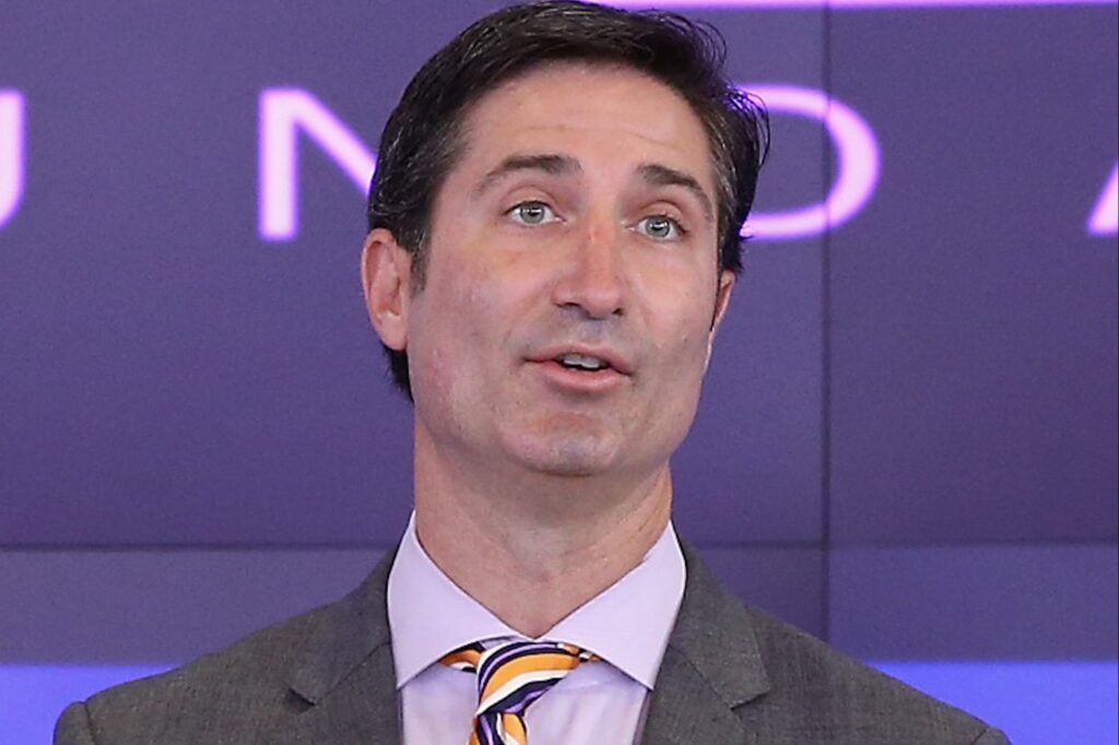 Starbucks Builds New Office Near CEO’s California Home: RTO