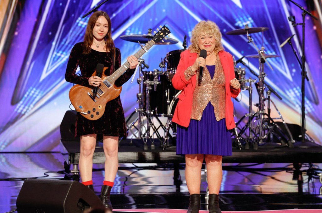 Simon Cowell Stops ‘AGT’ Audition, Asks Granddaughter to Sing Instead