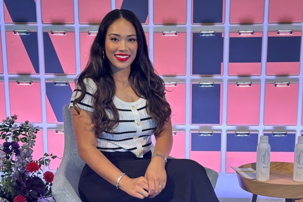 I Started Side Hustles to Pay Off $40k Debt and Build Wealth